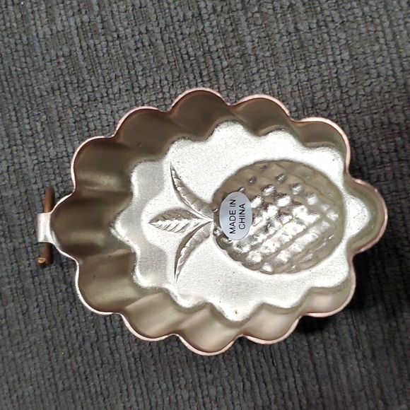 💥50% sale💥 Pineapple mini decor #1020 - Picture 2 of 6